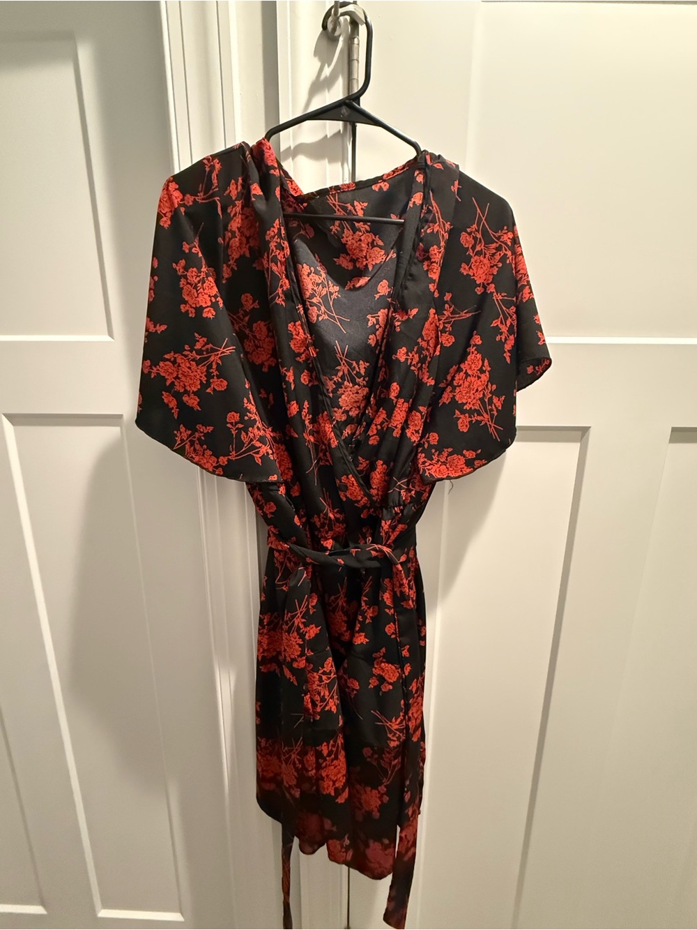Shein Curve Silky Black and Red Floral Dress